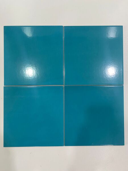 Armada Çini 20x20 Cm Ac 24 Turkuaz Desen Kütahya Çini Seramik Karo