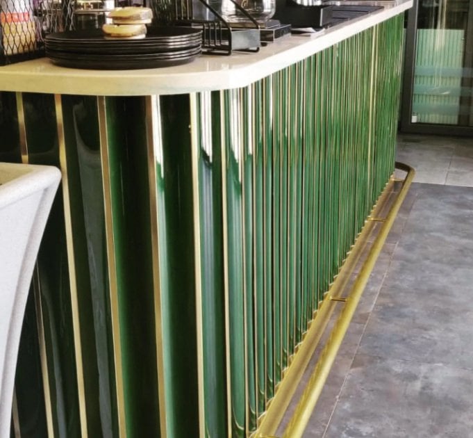 Armada Çini 10x100 Bar Önü Yeşil Çini Seramik